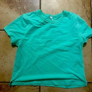 Lululemon tee